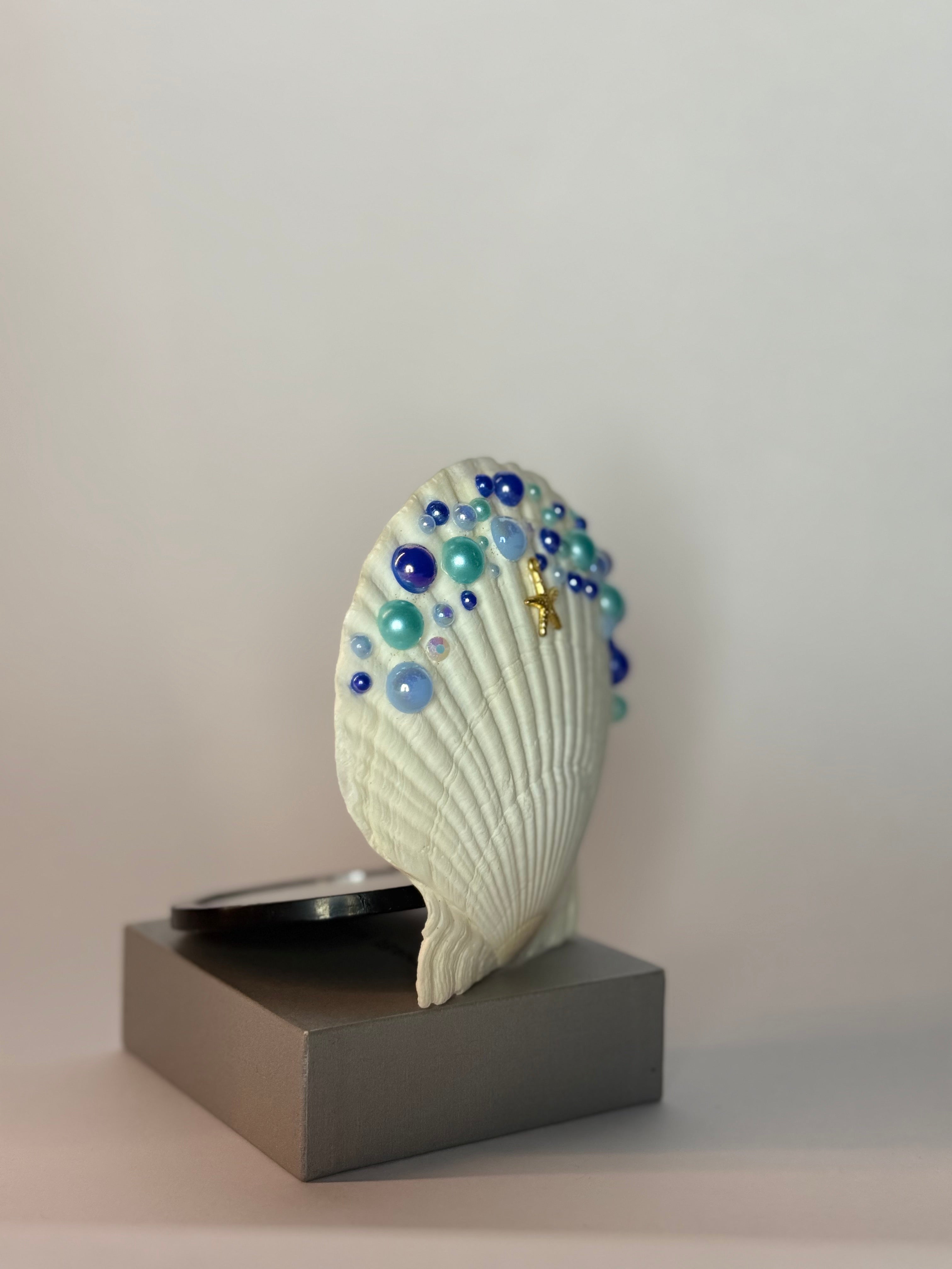 Azorea – Shell Mirror