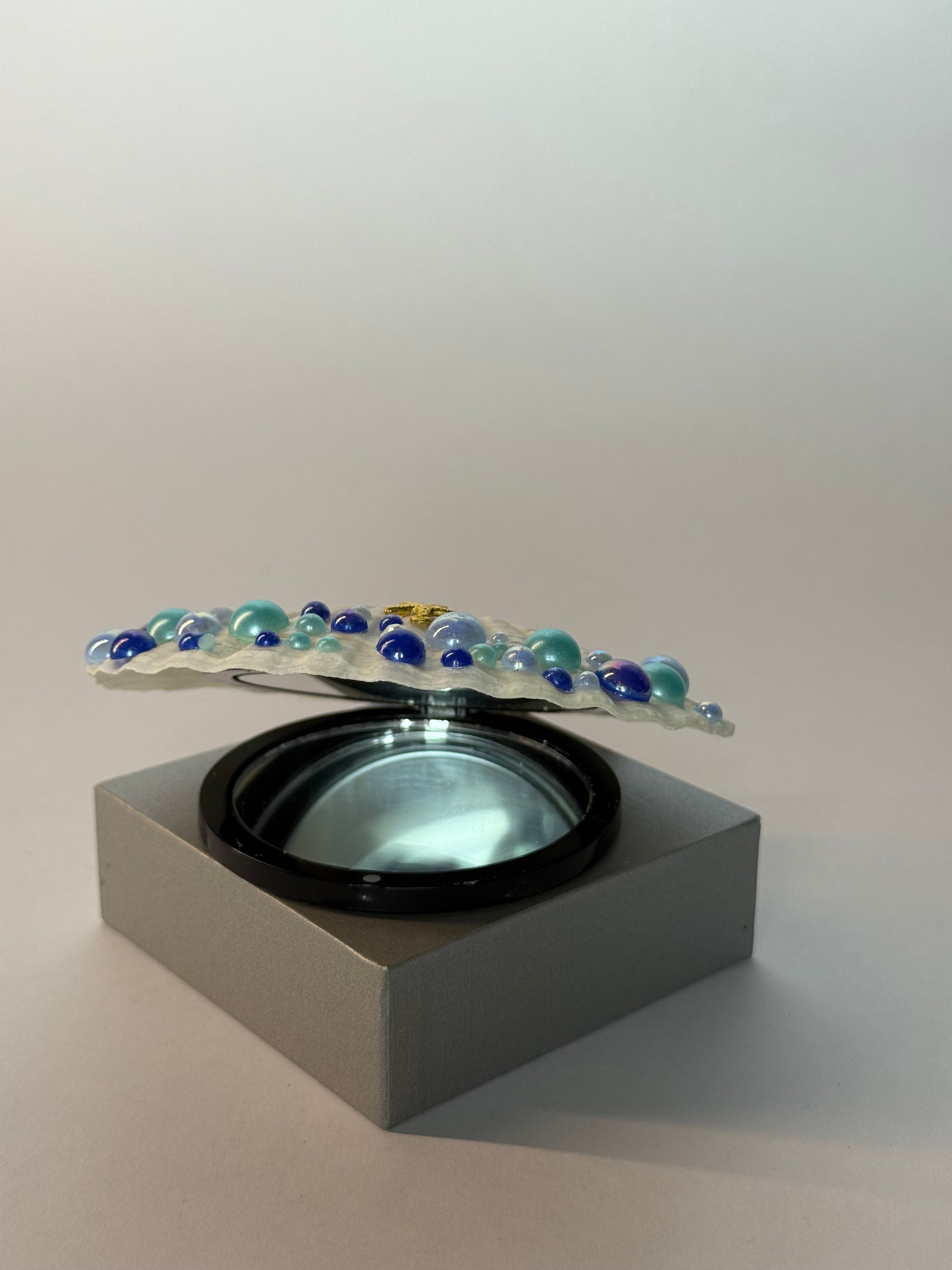 Azorea – Shell Mirror