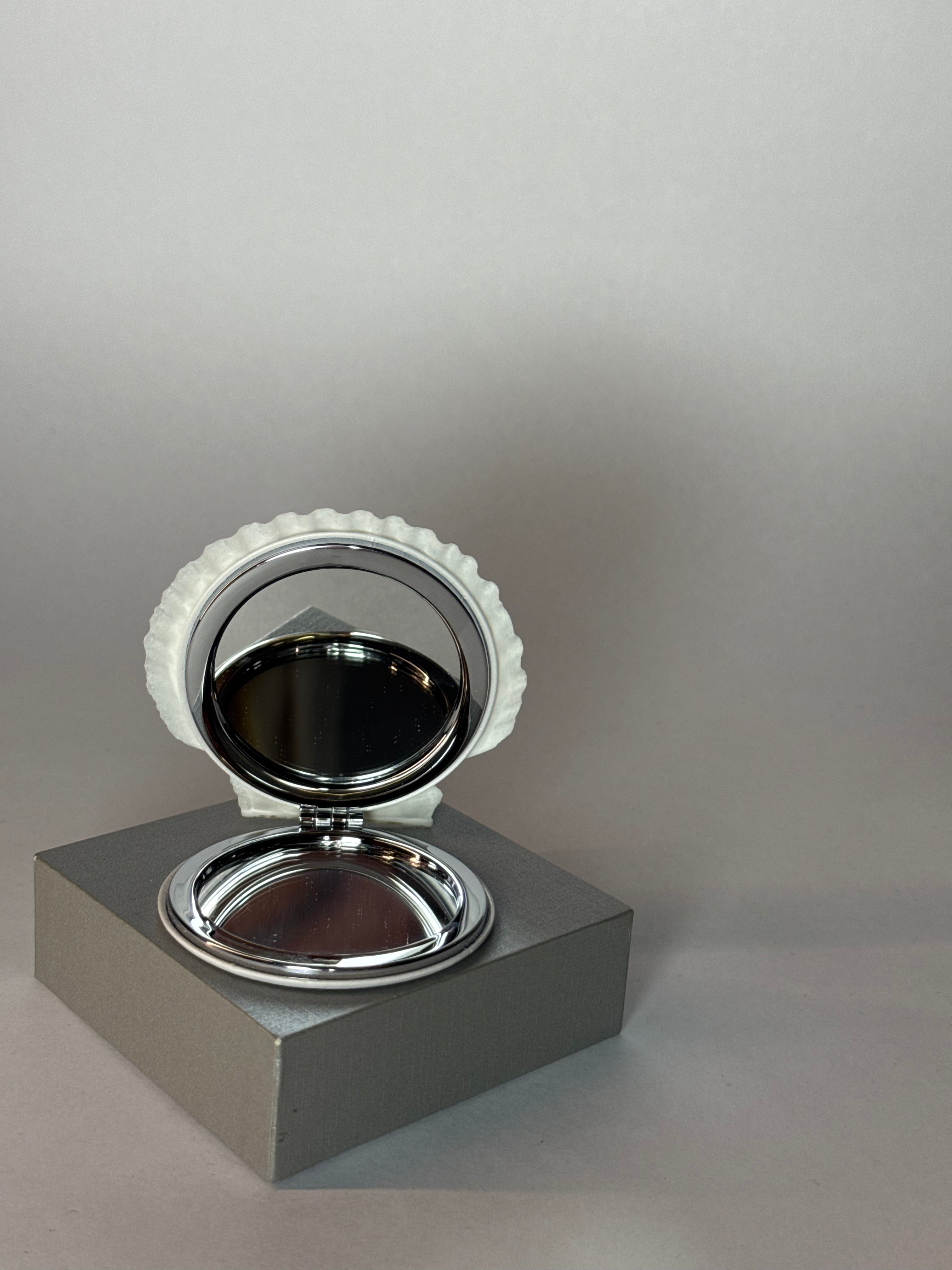 Bellamare - Mussel Mirror