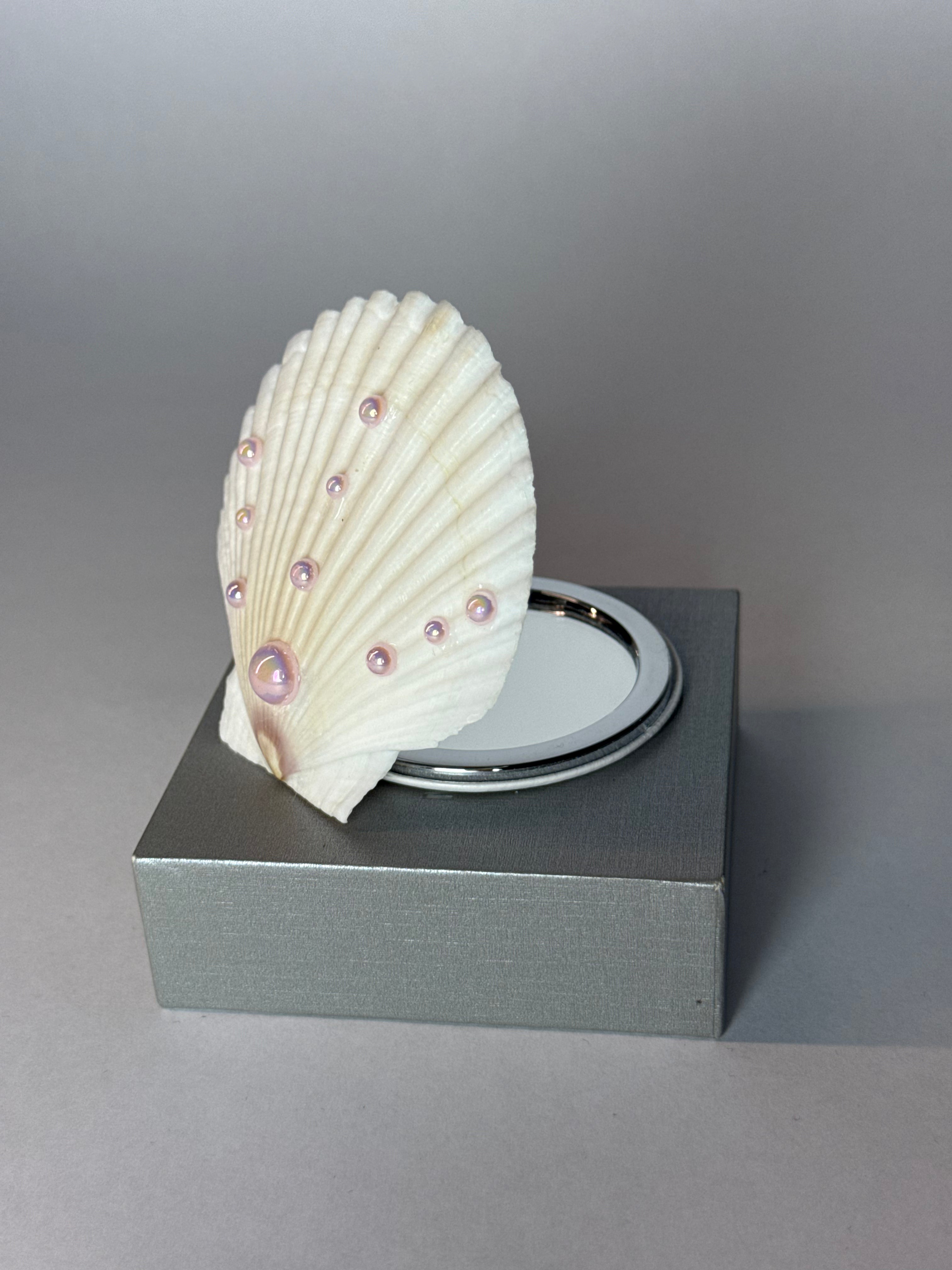Bellamare – Seashell Mirror